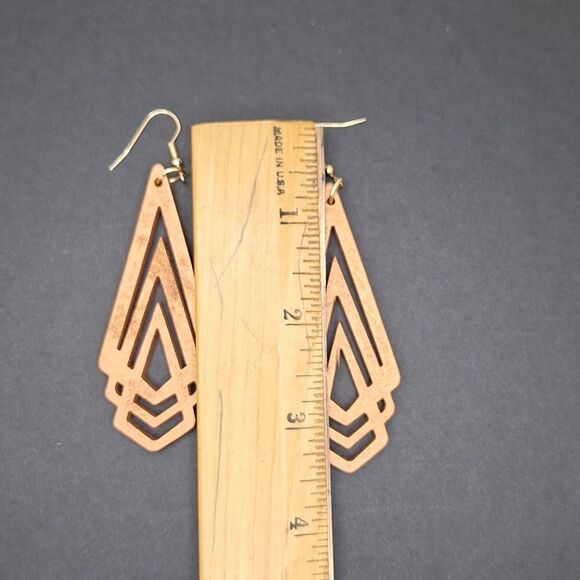 Copper colored abstract earring geometric shape jewelry - Picture 4 of 4